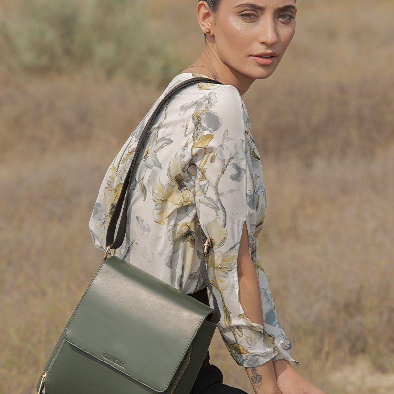 #color_Delta Green