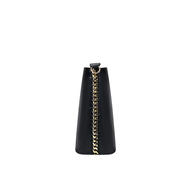 #color_Delta Black