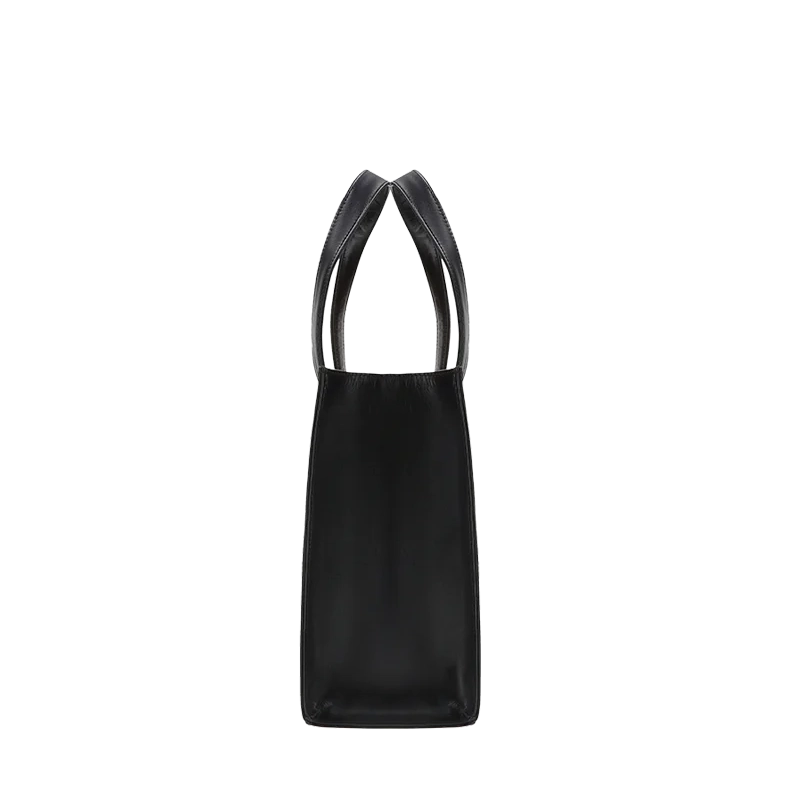 #color_Delta Black