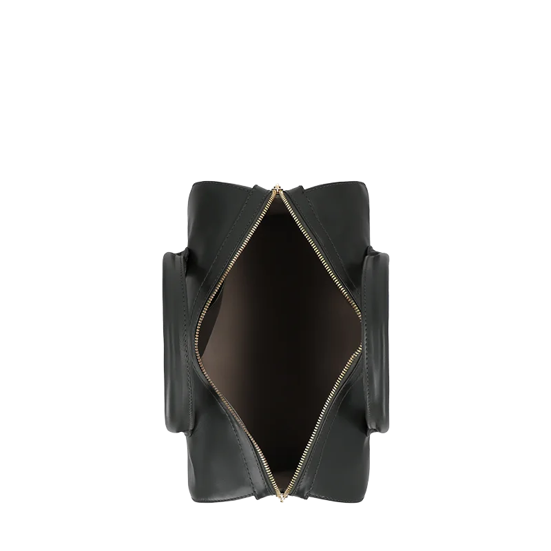 #color_Delta Black